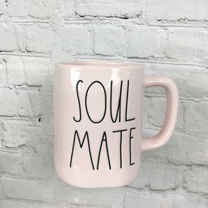 🚨FLASH SALE🚨Rae Dunn “SOUL MATE” coffee mug